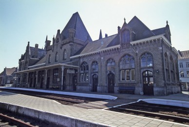 Veurne - SNCB K04354-016 (29).jpg